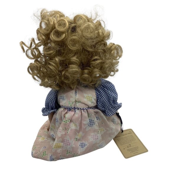 Vtg 2000 Yesterday's Child Andrea Boyds Collection Porcelain Doll 14” - Picture 6 of 7